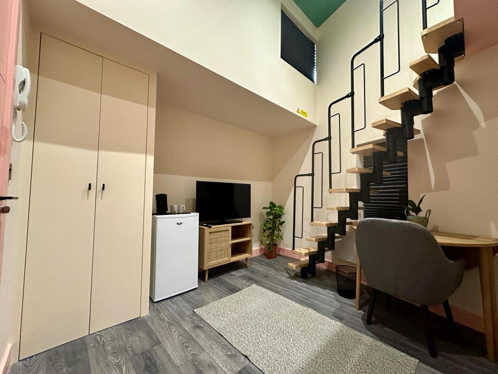 Cozy En-Suite Loft In Trendy Local Londra Esterno foto