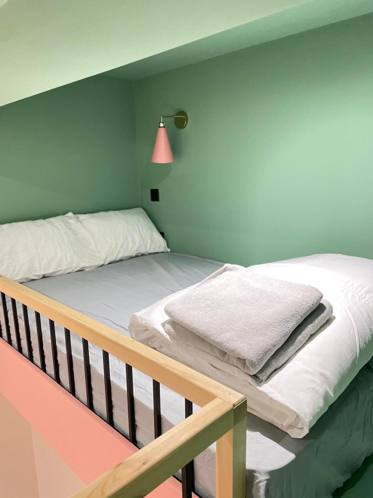 Cozy En-Suite Loft In Trendy Local Londra Esterno foto